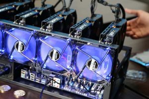 Lee más sobre el artículo Los datos de minería de Bitcoin sugieren más caídas de precios por delante; Detalles