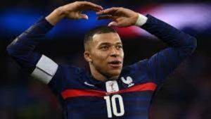 Lee más sobre el artículo Kylian Mbappé respalda a la empresa de fútbol de fantasía NFT Sorare