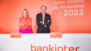 Lee más sobre el artículo Bankinter gana 271 millones hasta junio, un 10,8% más excluyendo Línea Directa