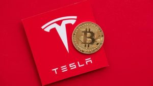 Lee más sobre el artículo Cómo se mueve BTC tras la venta de las tenencias de Tesla