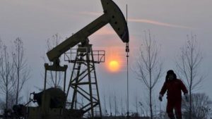 Lee más sobre el artículo El petróleo de Texas sube un 0,47 % y cierra en 96,30 dólares el barril