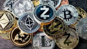 Lee más sobre el artículo ¿Cómo surgieron las Altcoins?