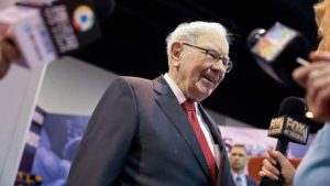 Lee más sobre el artículo Berkshire Hathaway registra pérdida de 43.800 millones de dólares