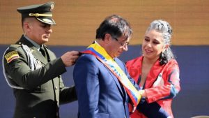 Lee más sobre el artículo Así reaccionó el mundo tras la histórica posesión de Gustavo Petro como nuevo Presidente de Colombia