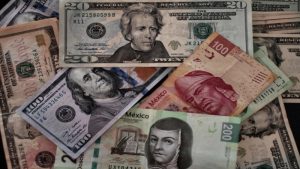 Lee más sobre el artículo Peso mexicano cierra con marginal apreciación de 0.02%