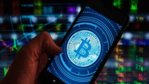 Lee más sobre el artículo Inversores a tientas en las criptomonedas: el 40% cree que están reguladas