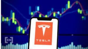 Lee más sobre el artículo Elon Musk vende acciones de Tesla por casi $7 mil millones