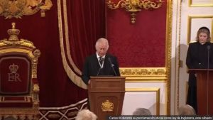 Lee más sobre el artículo Carlos III, tras su proclamación oficial: “El reinado de mi madre es inigualable”