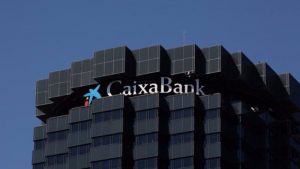 Lee más sobre el artículo CaixaBank roza el 70% de la recompra de acciones