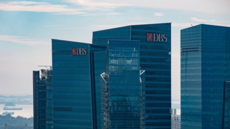 DBS de Singapur adquiere terrenos