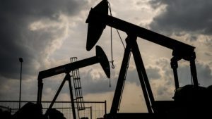 Lee más sobre el artículo Subida relámpago del petróleo: el Brent avanza un 3,63%