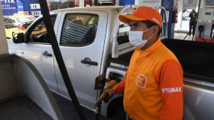 Lee más sobre el artículo Esta vez la gasolina súper baja 45 centavos y el galón se ubica en $ 4,68