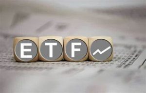 Lee más sobre el artículo El primer ETF en bitcoin cierra su primer año con pérdidas del 70%