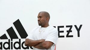 Lee más sobre el artículo Adidas rompe su colaboración Yeezy