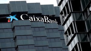 Lee más sobre el artículo CaixaBank coloca 500 millones de libras esterlinas en bonos