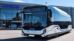 Lee más sobre el artículo Iveco Bus firma un importante acuerdo en Italia