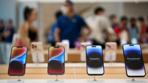 Lee más sobre el artículo Apple estudia traslar el 25% de la fabricación de iPhone a la India