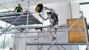 Lee más sobre el artículo Robot Atlas de Boston Dynamics puede agarrar y lanzar como las personas