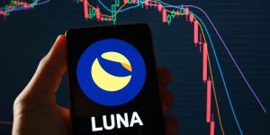 Lee más sobre el artículo Cae precio de LUNA tras arresto de Do Kwon