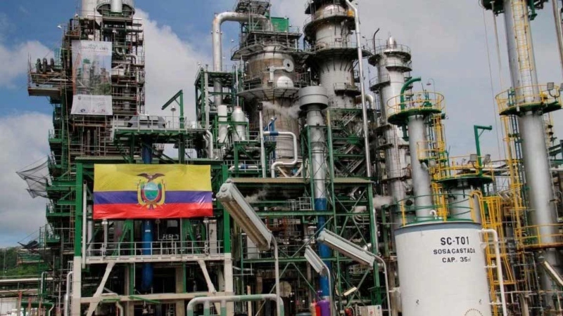 El petróleo de Ecuador se vende hoy a siete dólares (por barril) por debajo del valor previsto en la proyección de ingresos del Presupuesto General del Estado, según informó la empresa estatal Petroecuador.