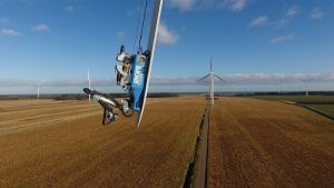 Lee más sobre el artículo Rope Robotics lanza el primer robot para reparaciones de aerogeneradores