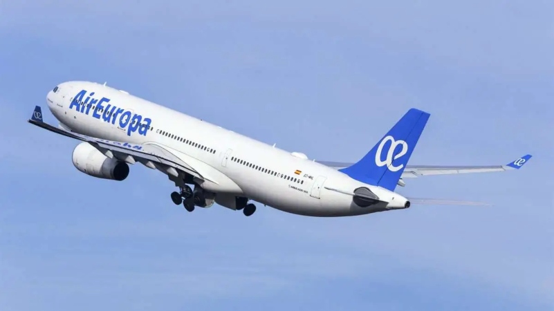 Los paros responden a la "tensión y conflicto laboral generados por los directivos de Air Europa" en la negociación del convenio